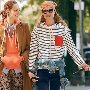 Patch pocket cotton hoodie